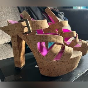 Enzo Angiolini Cork style Platforms